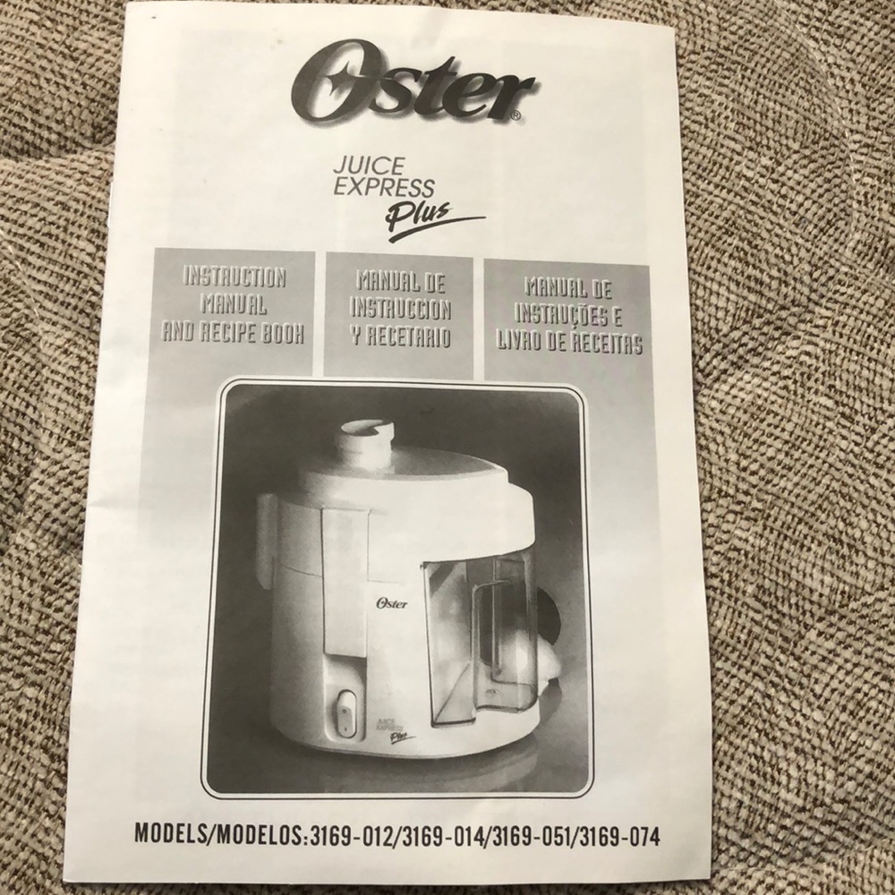 NEW OSTER JUICE EXPRESS PLUS